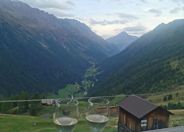 Almhuette Chrisanten Thaya *