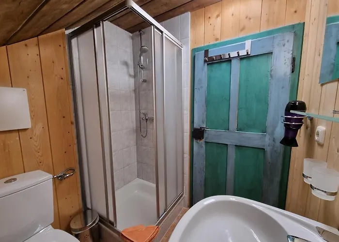 Шале Almhuette Chrisanten Thaya