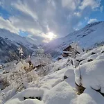 Almhütte Chrisanten Thaya Sölden