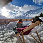 Almhütte Chrisanten Thaya * Sölden