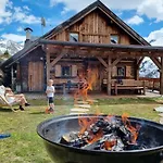 Almhütte Chrisanten Thaya *