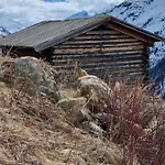 Almhütte Chrisanten Thaya Chalet *